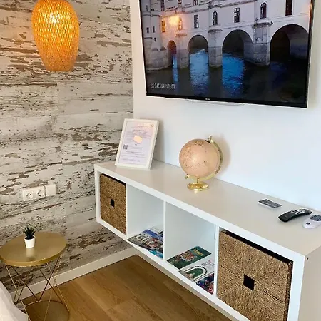 Apartman Ar - And Modern In